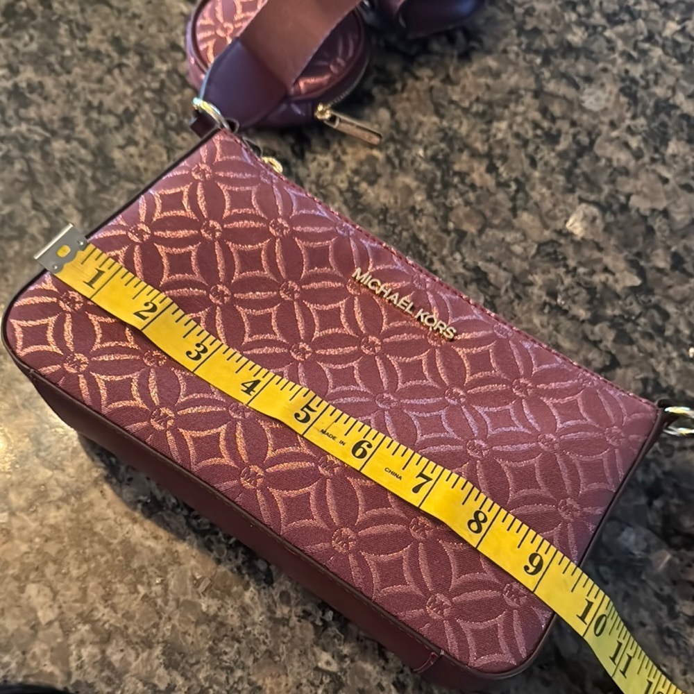 Michael Kors pink Metallic embossed jet set travel Crossbody Bag NWT - Picture 12 of 15